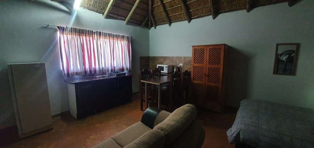 Chalets at a Game Lodge for family or romantic getaway close to Parys