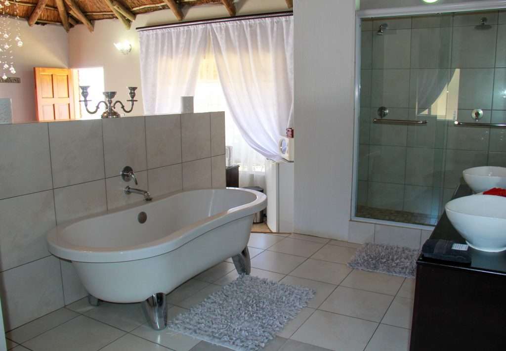 Self Catering Resort honeymoon suite and destination