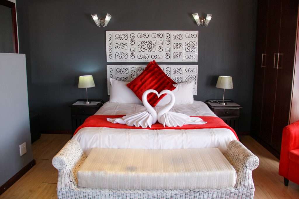 Self Catering Resort honeymoon suite and destination