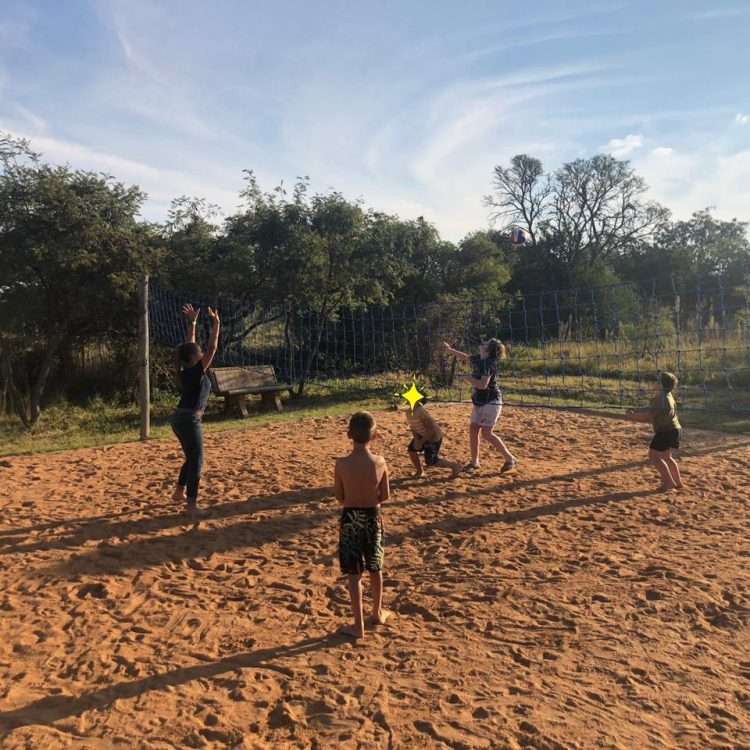 Game lodge with volleyball